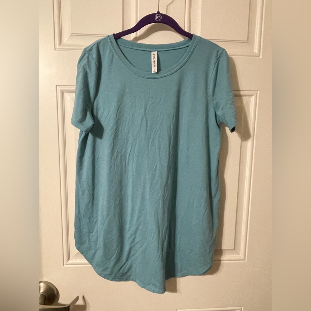 Women’s Zenana Premium T Shirt Size L